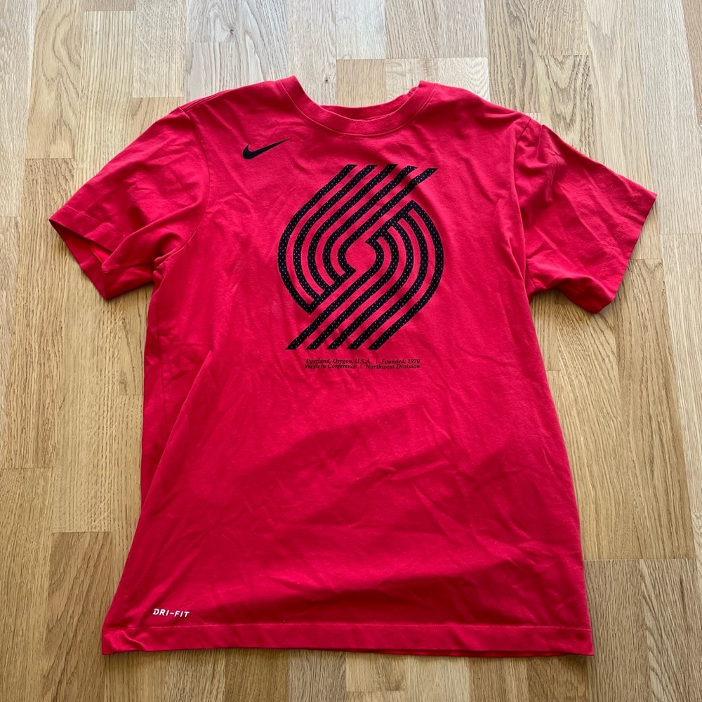 Nike Dri-Fit Red Portland Trailblazer T-Shirt - Size Medium *New Condition*